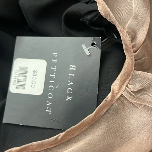 Top - Picture 8 of 8